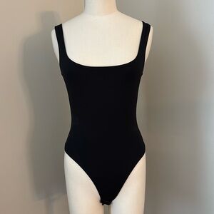 Streetwear Society Contour Black Bodysuit with Square Neckline Sz S